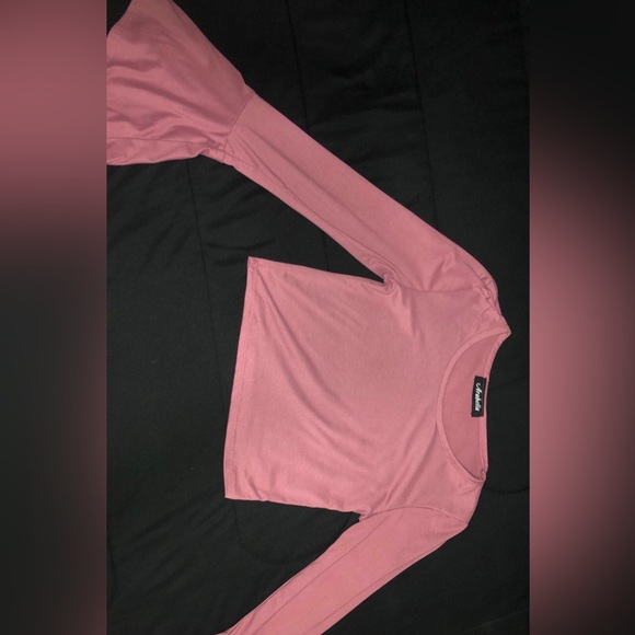 Crop top with bell sleeves - Picture 3 of 3